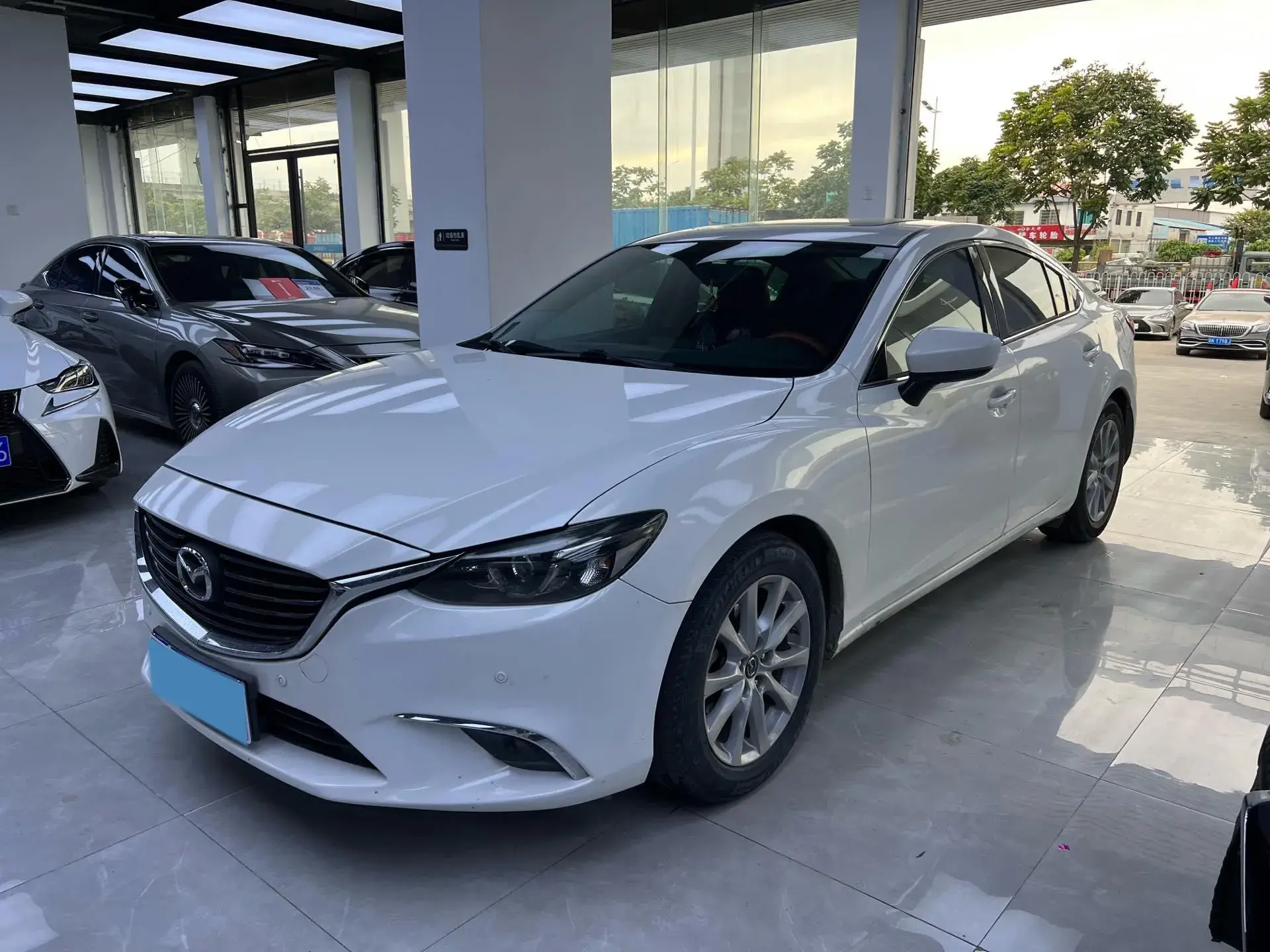 2018 MAZDA ATENZA view 1