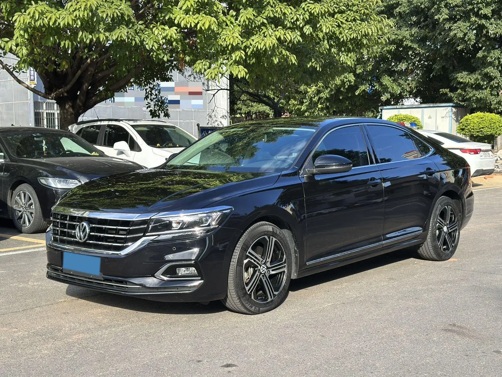 2020 VOLKSWAGEN PASSAT view 1