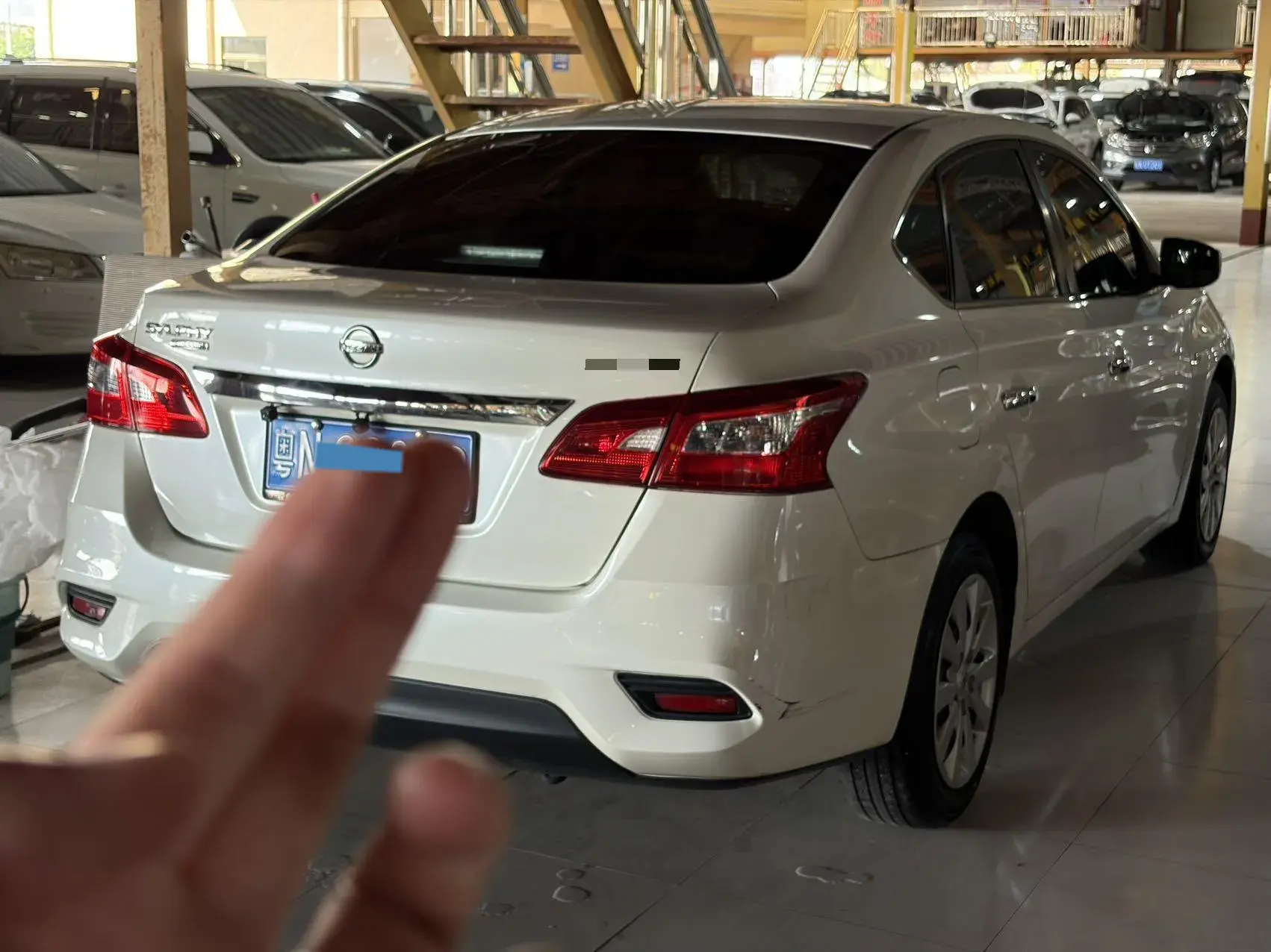 2019 NISSAN SYLPHY thumbnail 4