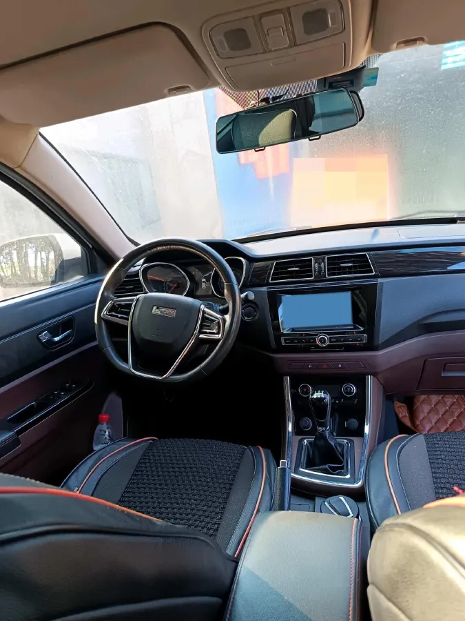 2016 LiFan MaiWei 1.5L 109HP L4 5MT,autocango,china used car exporter,china ev exporter,chinese used car exporter,chinese used ev exporter