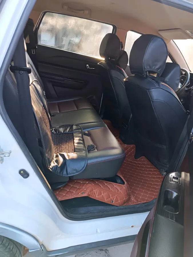 2016 LiFan MaiWei 1.5L 109HP L4 5MT,autocango,china used car exporter,china ev exporter,chinese used car exporter,chinese used ev exporter