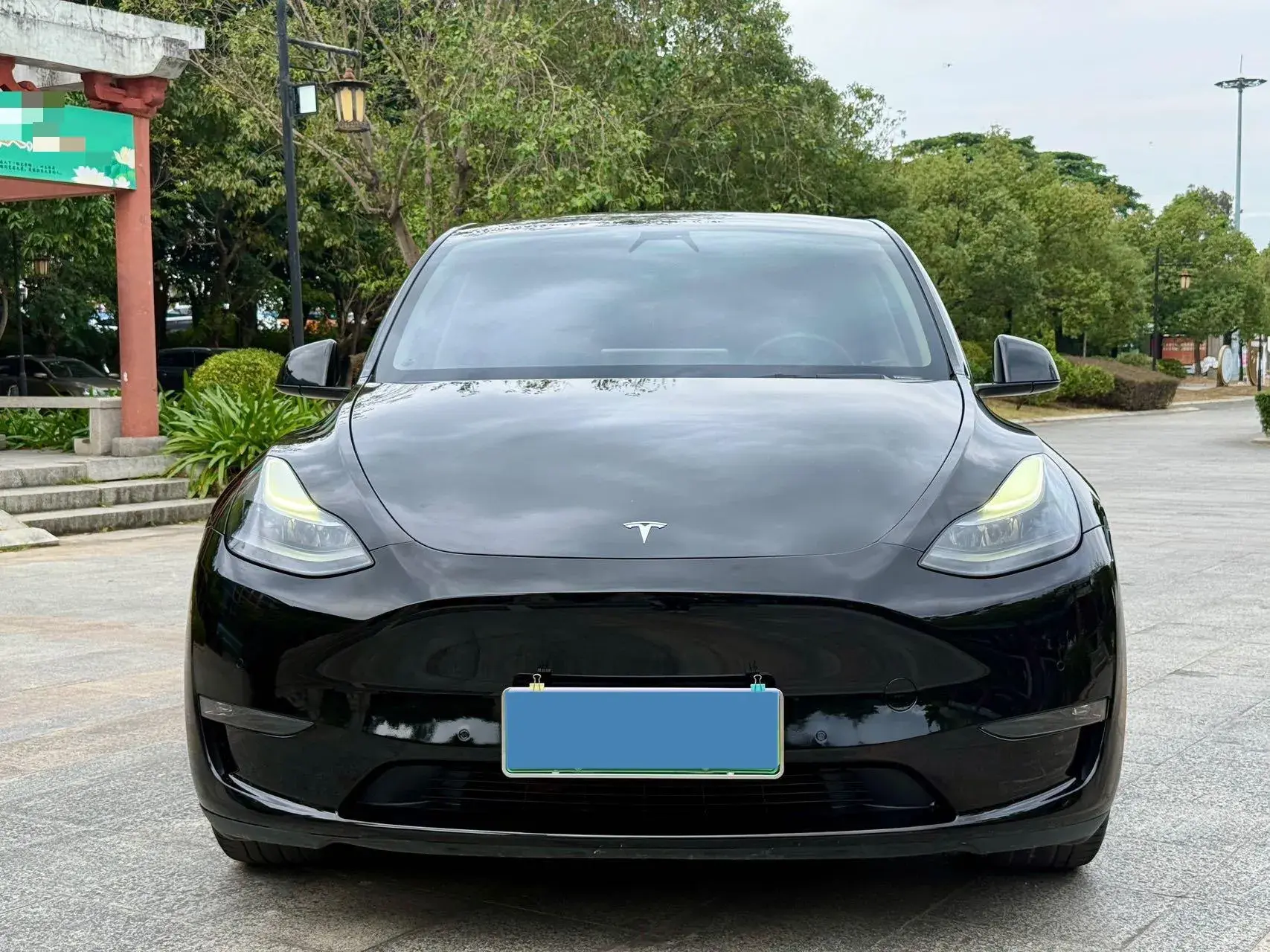 2021 TESLA MODEL thumbnail 2