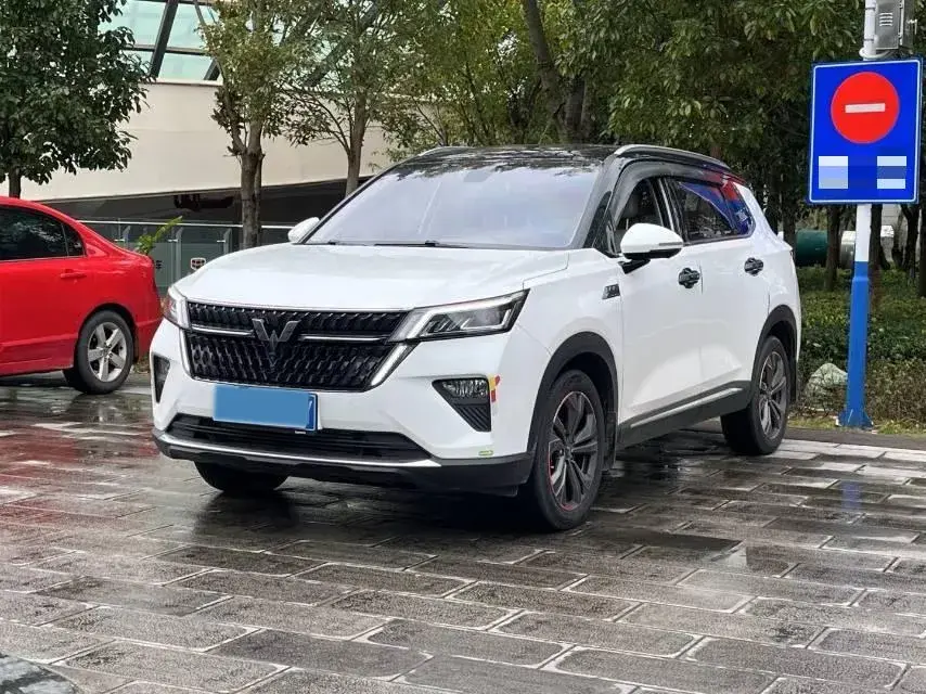 2021 WuLing XingChen 1.5T 147HP L4 CVT