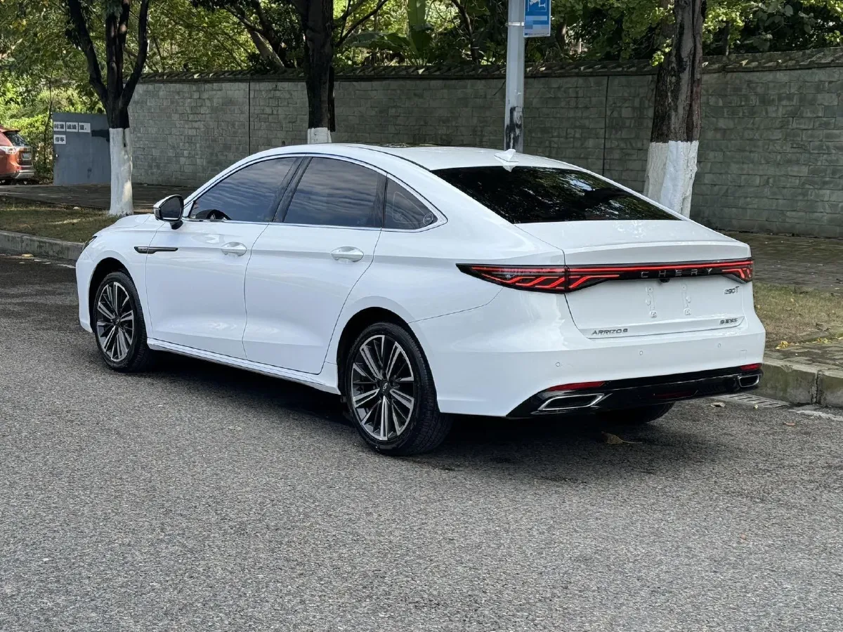 2025 Chery Arrizo 8 Pro 1.6T 197HP L4 7DCT,autocango,china used car exporter,china ev exporter,chinese used car exporter,chinese used ev exporter