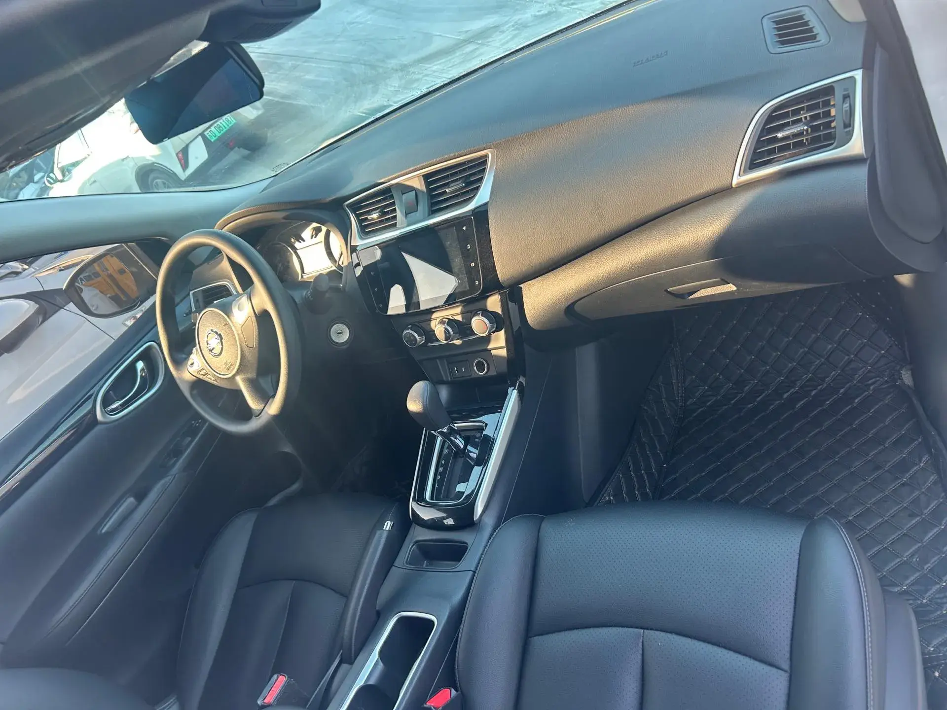 2021 NISSAN SYLPHY thumbnail 4