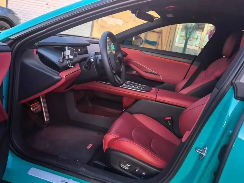 2024 MI SU7 thumbnail 2