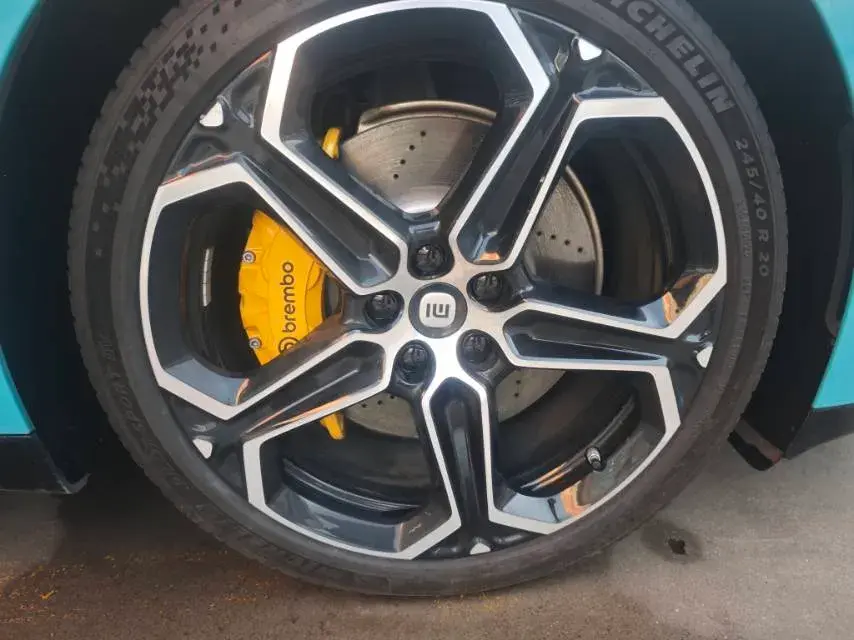 2024 MI SU7 thumbnail 4