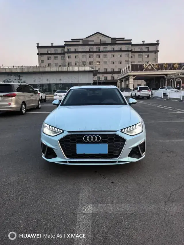 2023 AUDI A4L thumbnail 2