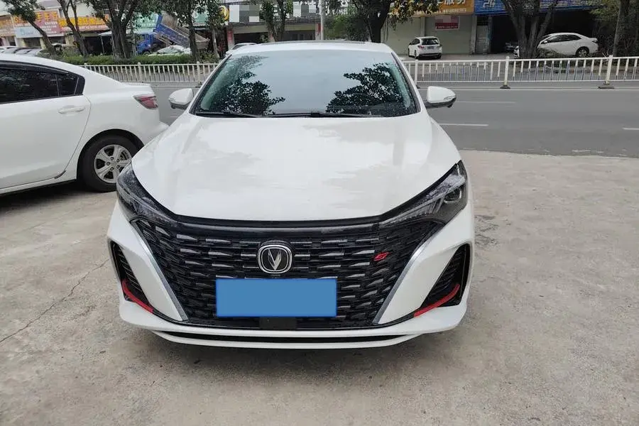 2022 CHANGAN EADO thumbnail 2
