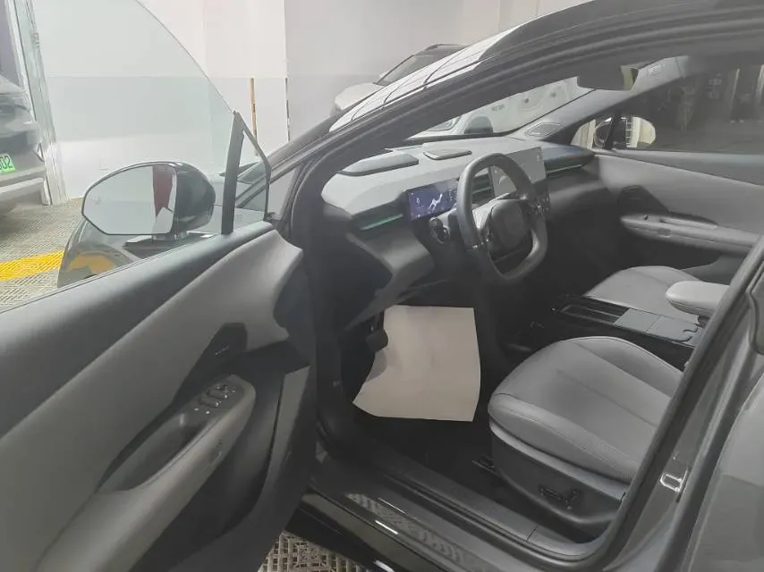 2025 LYNK&CO Z20 BEV 61.47KWH,autocango,china used car exporter,china ev exporter,chinese used car exporter,chinese used ev exporter