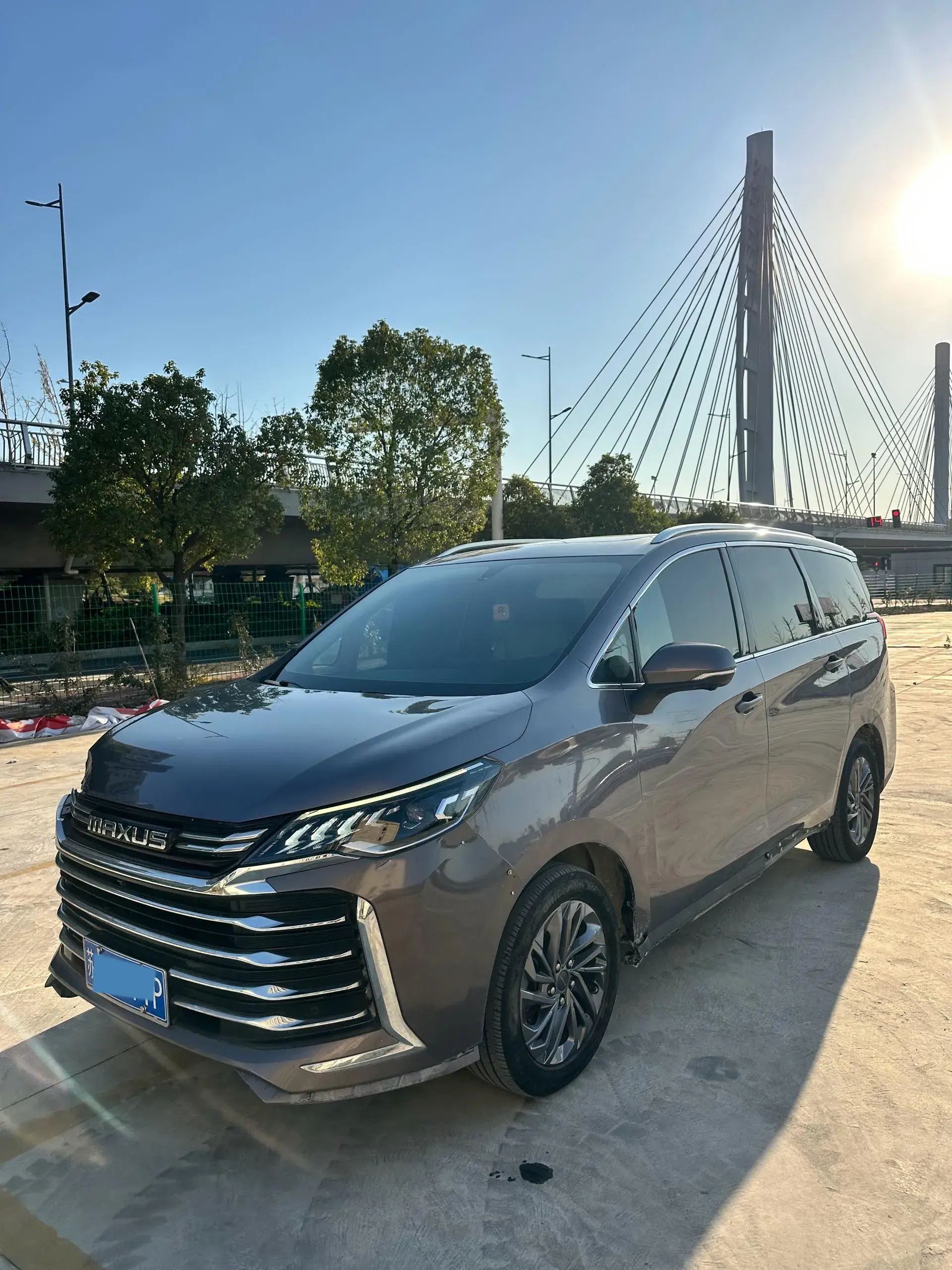 2021 MAXUS G50 view 1