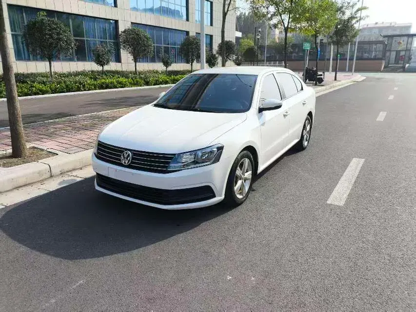 2017 Volkswagen Lavida 1.6L 110HP L4 6AT