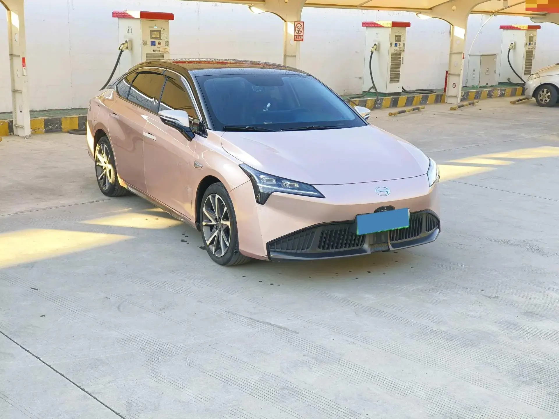 2022 AION S thumbnail 3