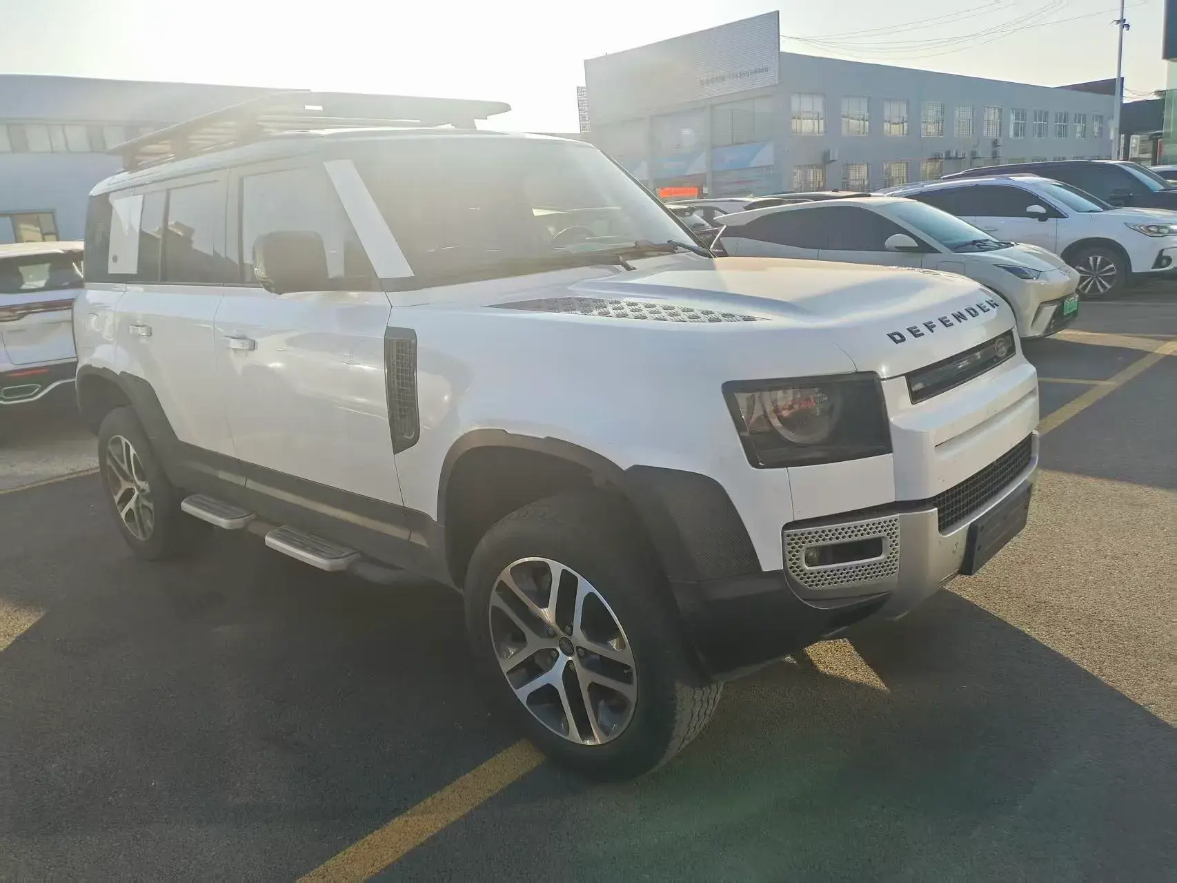 2021 LAND ROVER thumbnail 3