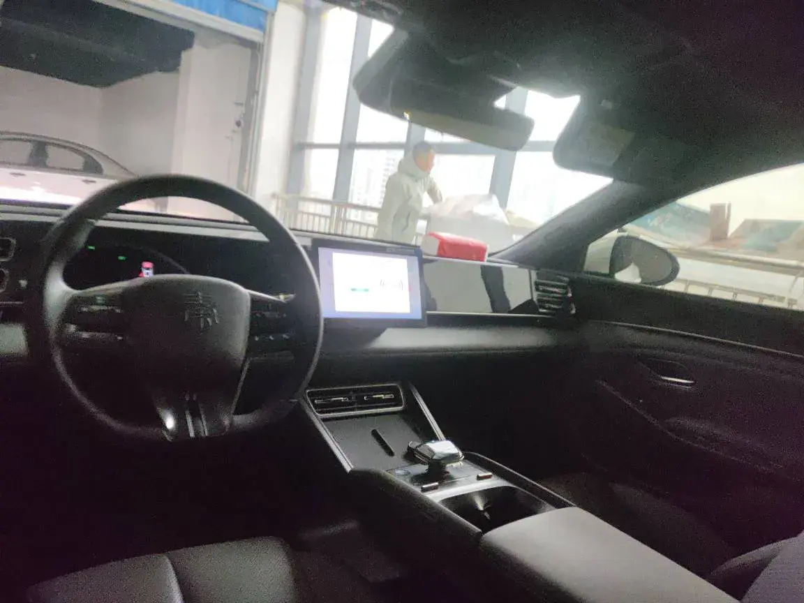 2024 BYD QINL thumbnail 4