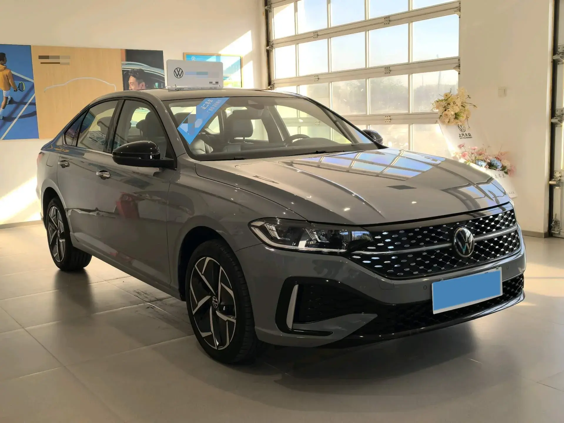 2023 VOLKSWAGEN LAVIDA thumbnail 3