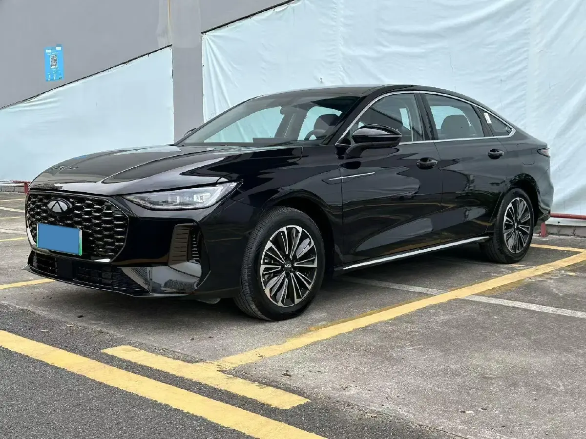 2025 Fulwin FulwinA8L 1.5T 156HP L4 1DHT PHEV 18.67KWH