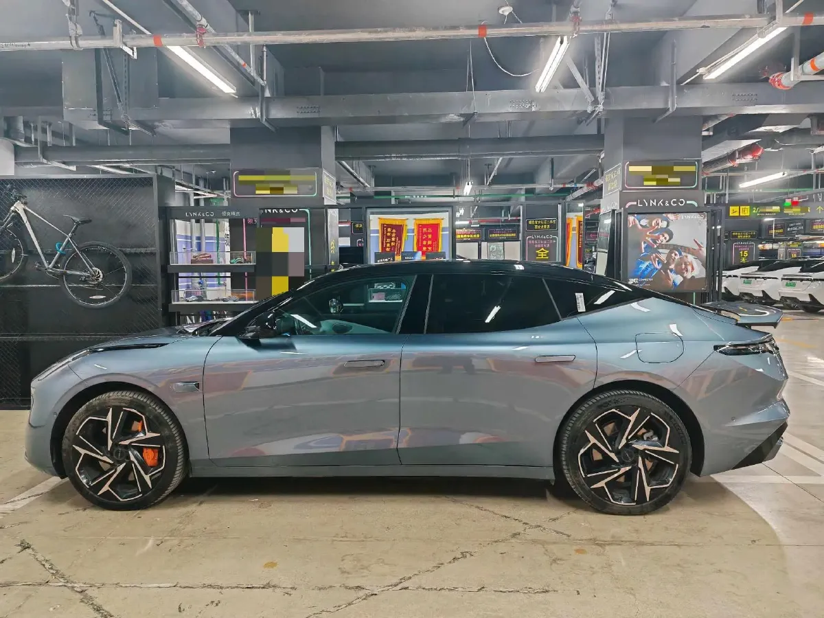 2024 LYNK&CO Z10 BEV 95KWH,autocango,china used car exporter,china ev exporter,chinese used car exporter,chinese used ev exporter