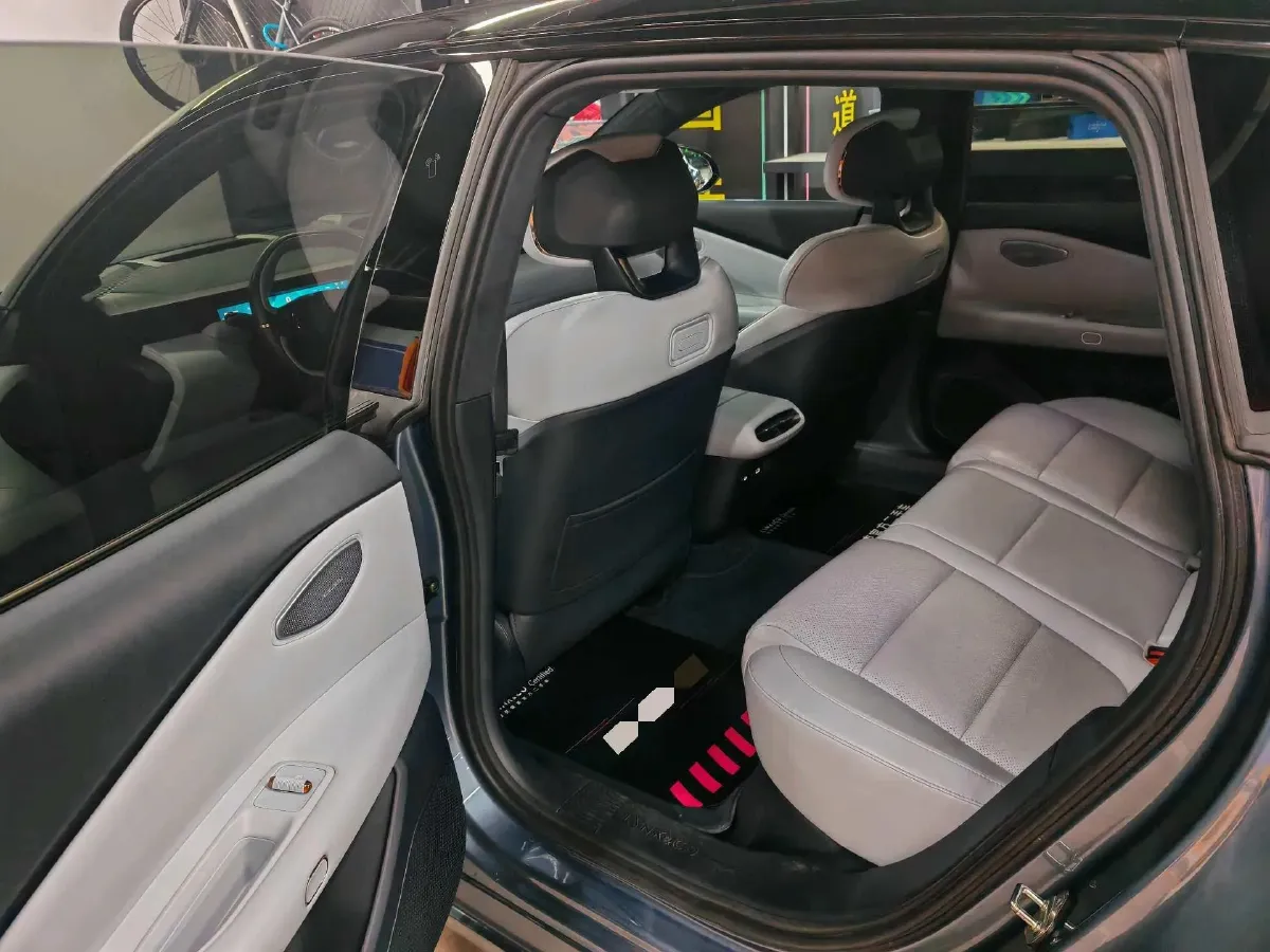 2024 LYNK&CO Z10 BEV 95KWH,autocango,china used car exporter,china ev exporter,chinese used car exporter,chinese used ev exporter