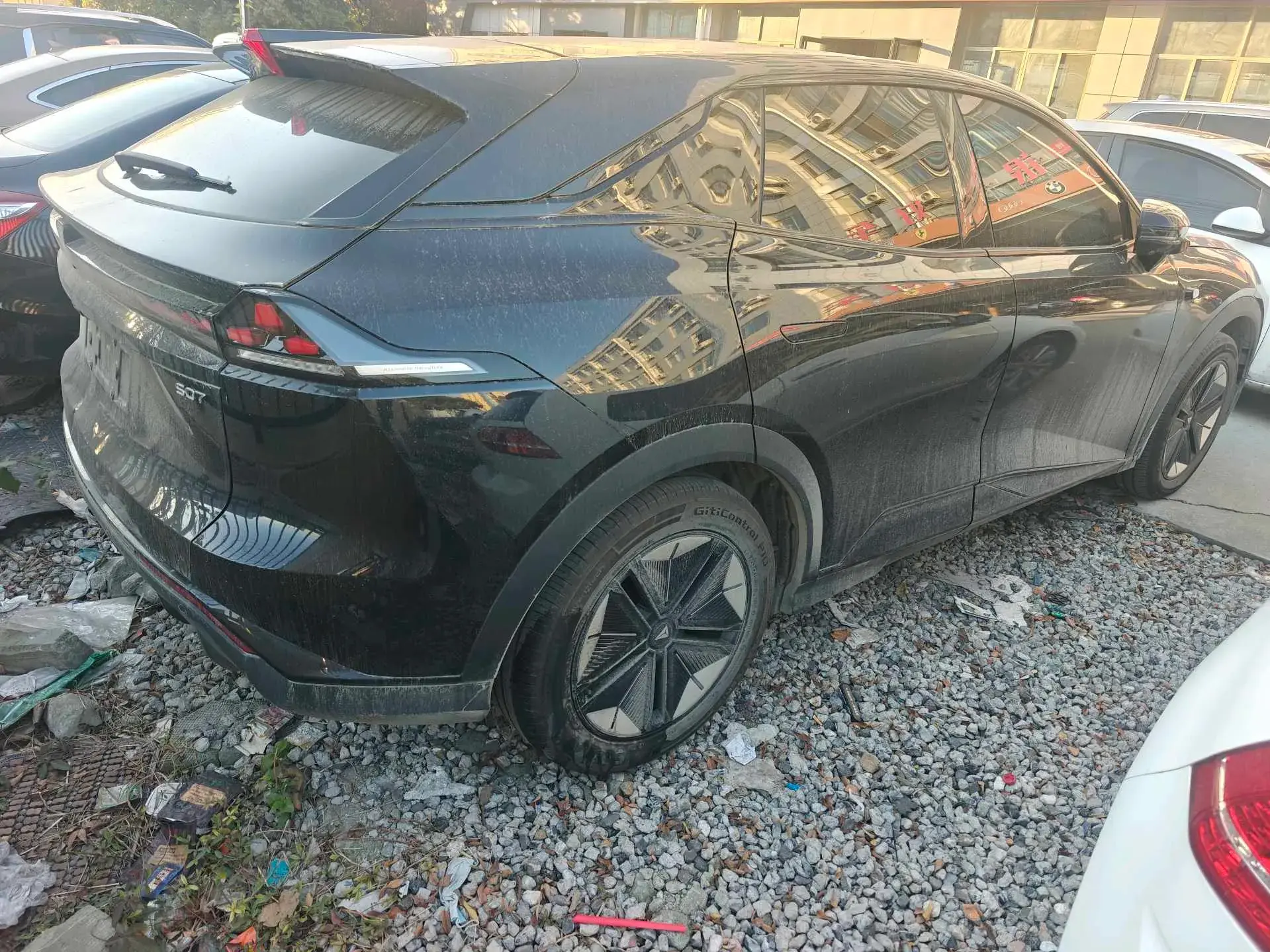 2025 DEEPAL S07 thumbnail 4