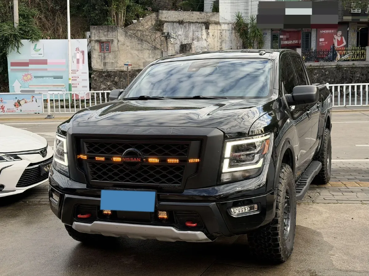 2019 Volvo XC40 2.0T 252HP L4 8AT,autocango,china used car exporter,china ev exporter,chinese used car exporter,chinese used ev exporter