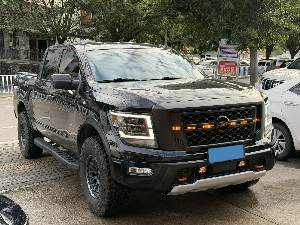 2019 Volvo XC40 2.0T 252HP L4 8AT,autocango,china used car exporter,china ev exporter,chinese used car exporter,chinese used ev exporter