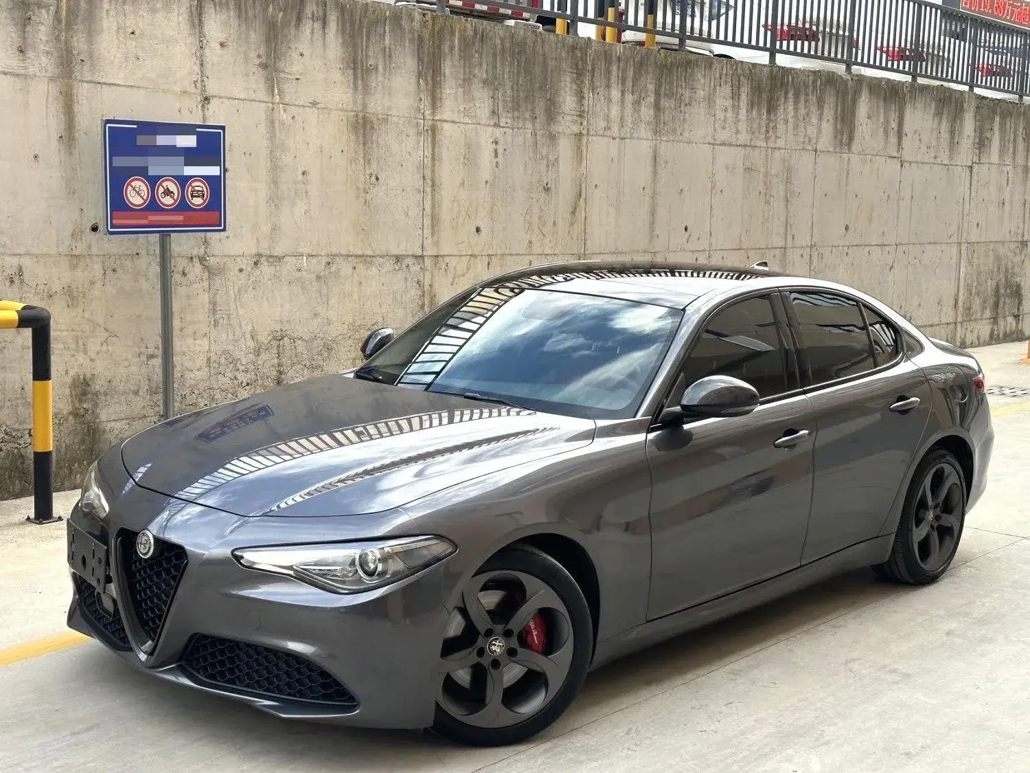 2019 ALFA ROMEO view 1