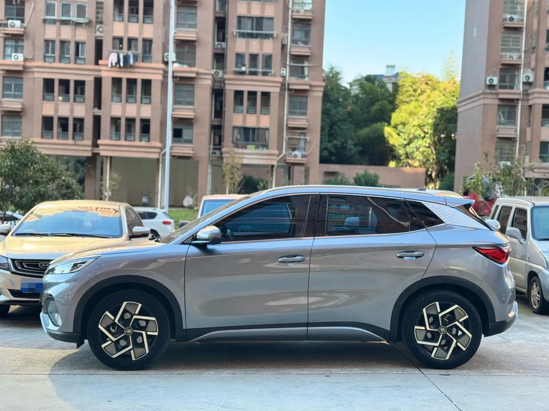 2022 BYD YUAN thumbnail 3