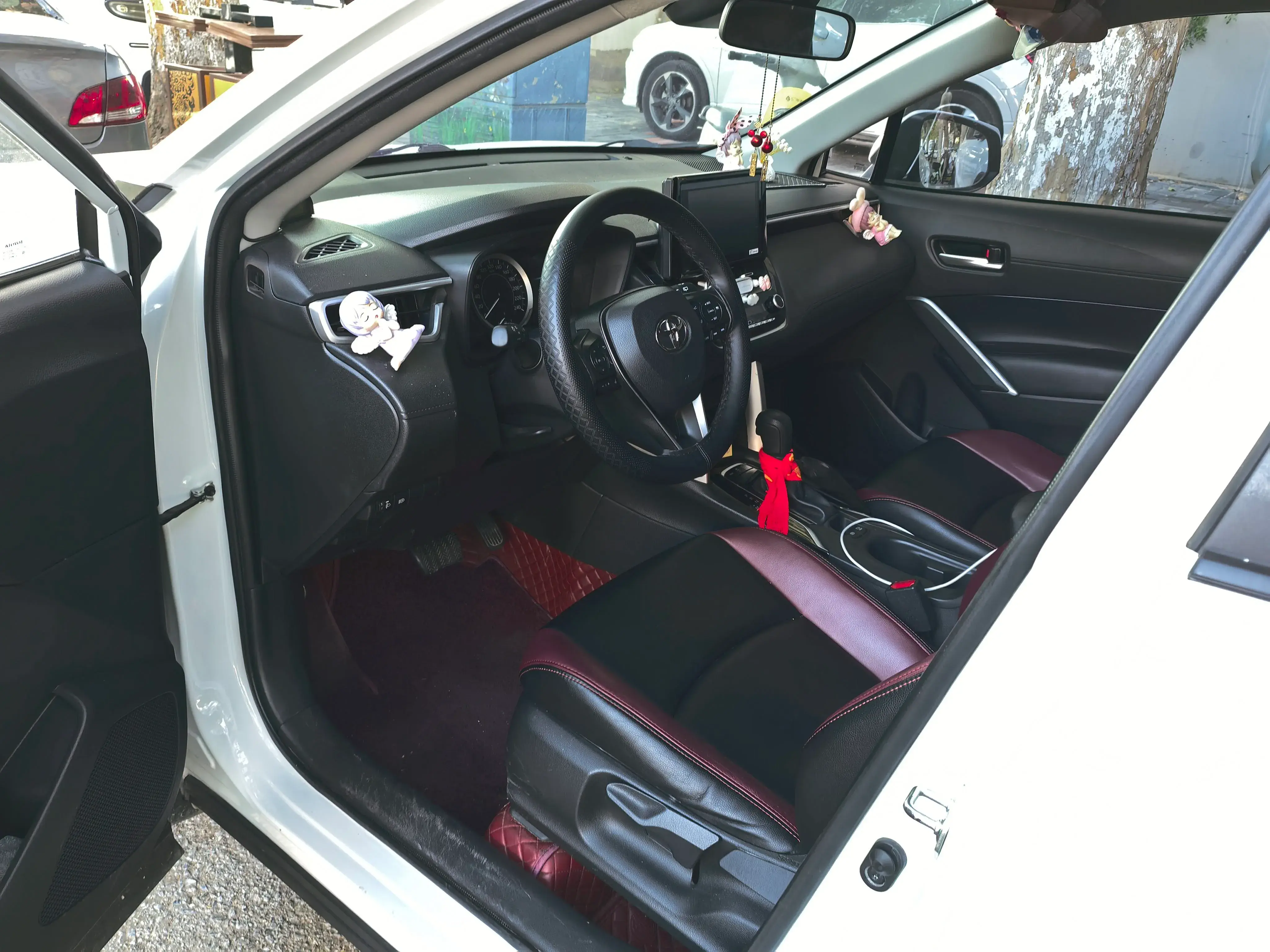 2022 TOYOTA COROLLA thumbnail 4