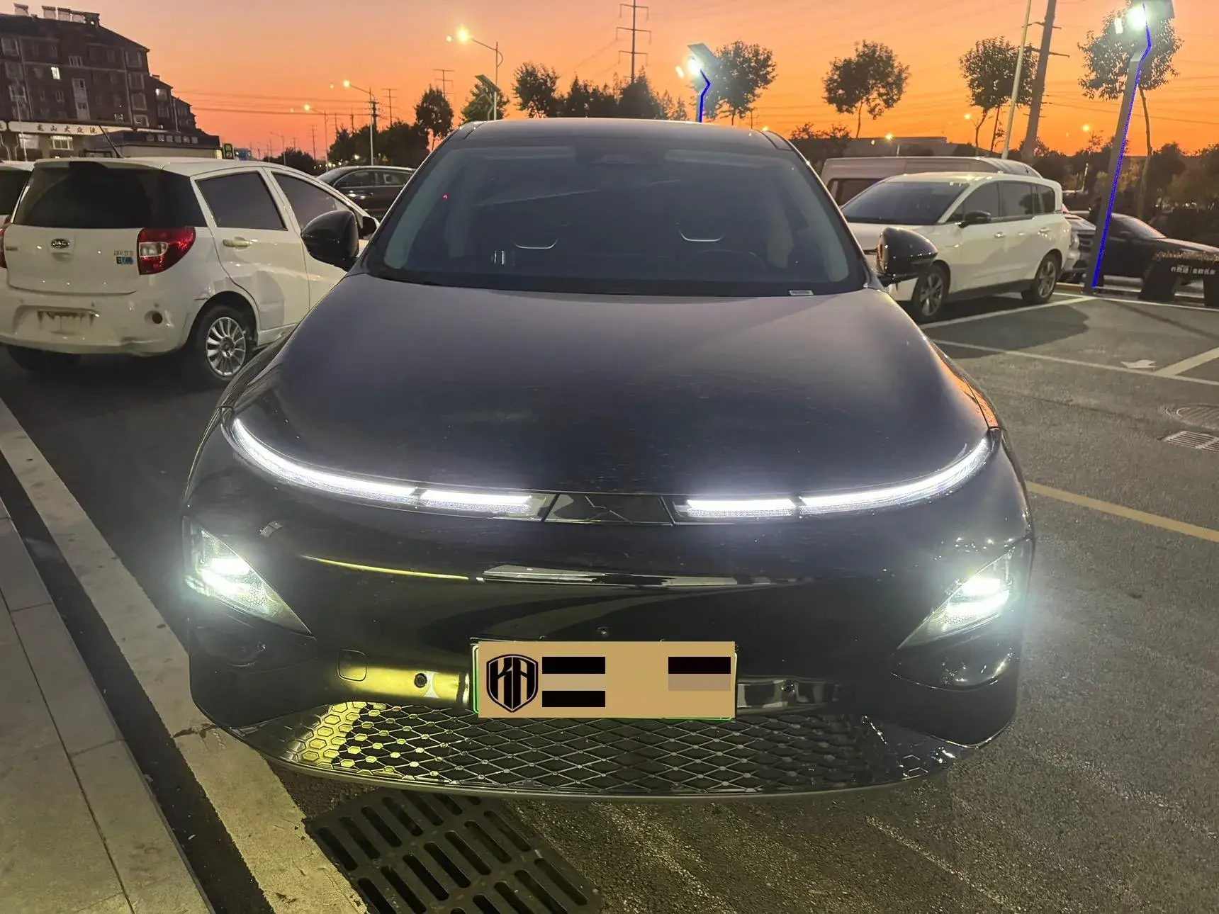 2023 XPENG G6 thumbnail 2