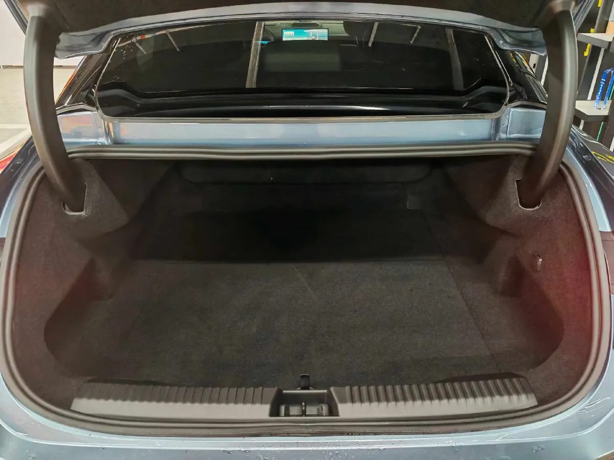 2024 LYNK&CO Z10 BEV 95KWH,autocango,china used car exporter,china ev exporter,chinese used car exporter,chinese used ev exporter