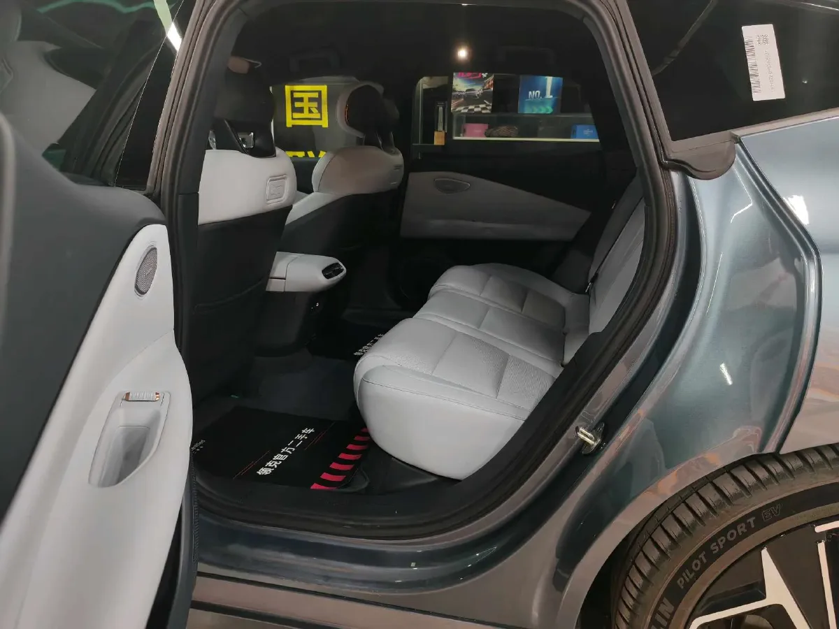 2024 LYNK&CO Z10 BEV 95KWH,autocango,china used car exporter,china ev exporter,chinese used car exporter,chinese used ev exporter