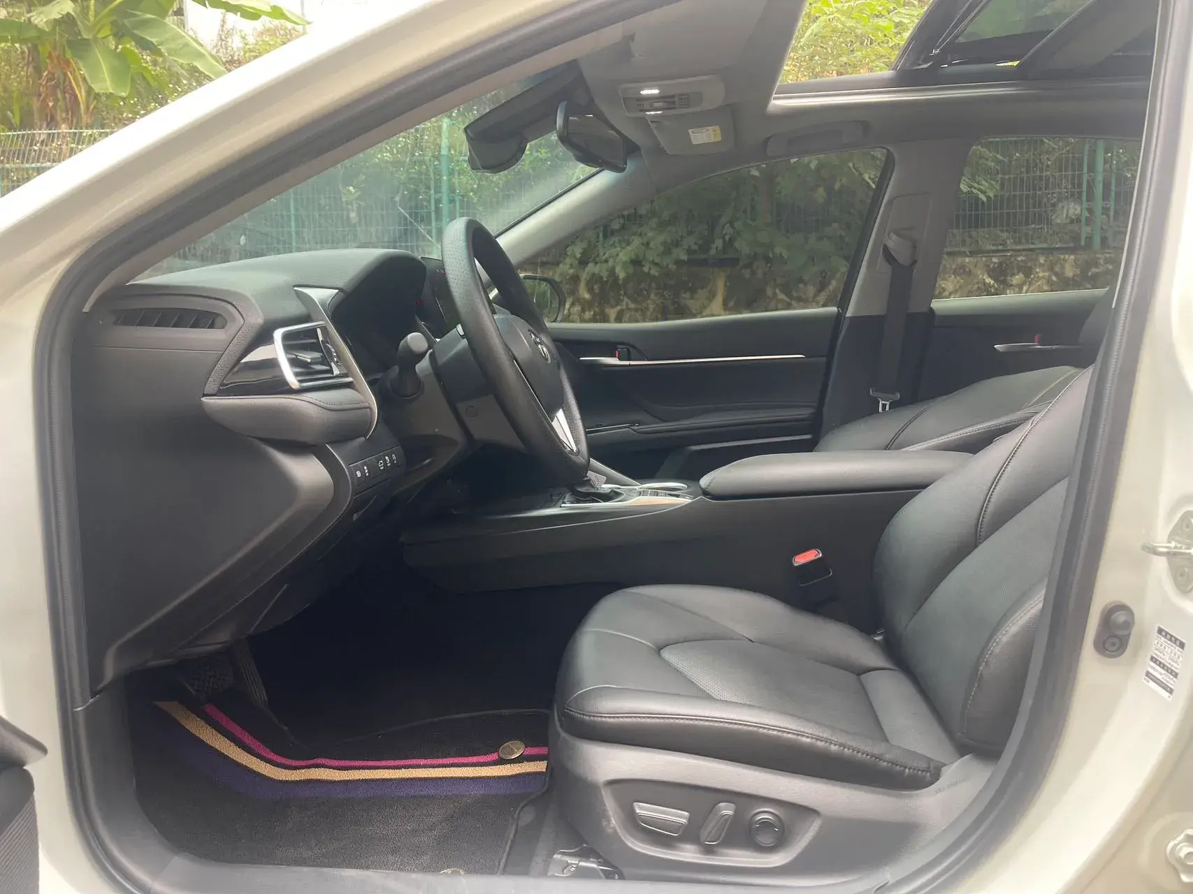 2021 TOYOTA CAMRY thumbnail 4