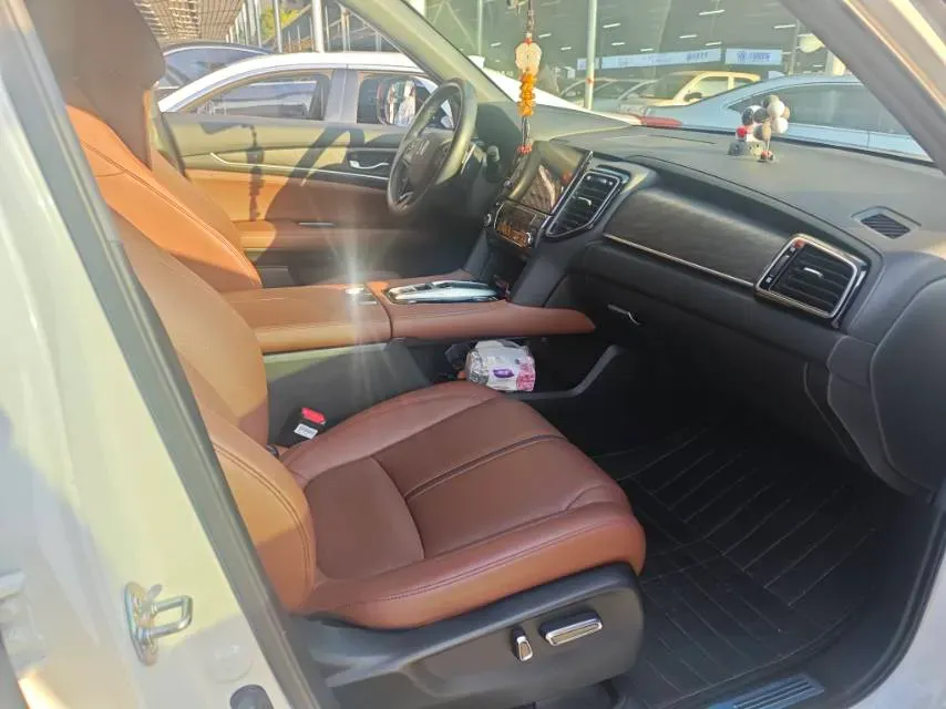 2020 Honda UR-V 2.0T 272HP L4 9AT,autocango,china used car exporter,china ev exporter,chinese used car exporter,chinese used ev exporter