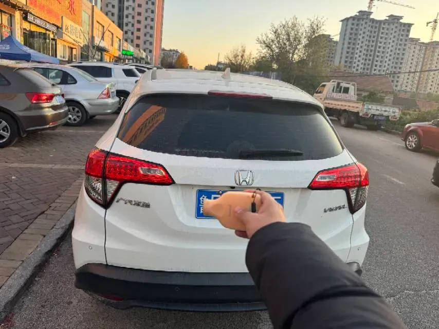 2020 Honda Vezel 1.5L 131HP L4 CVT,autocango,china used car exporter,china ev exporter,chinese used car exporter,chinese used ev exporter