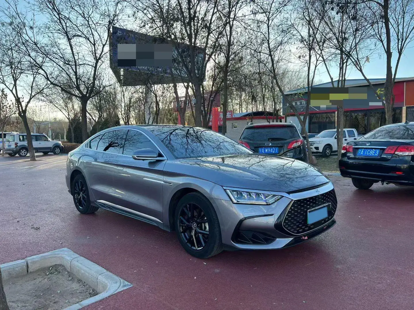 2023 BYD HAN thumbnail 2