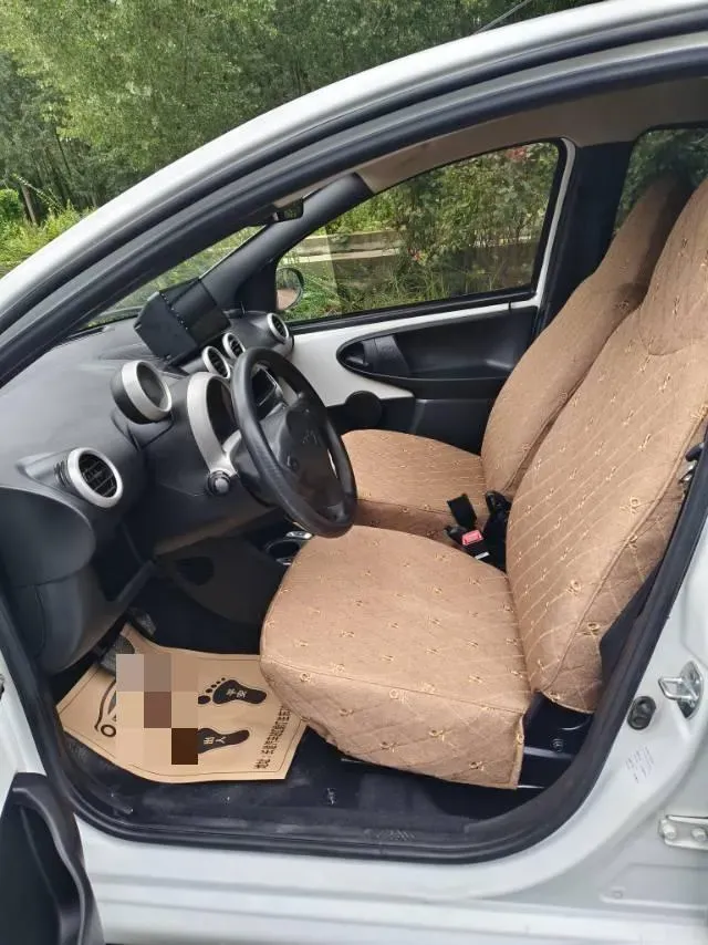 2015 BYD F0 1.0L 68HP L3 5MT,autocango,china used car exporter,china ev exporter,chinese used car exporter,chinese used ev exporter