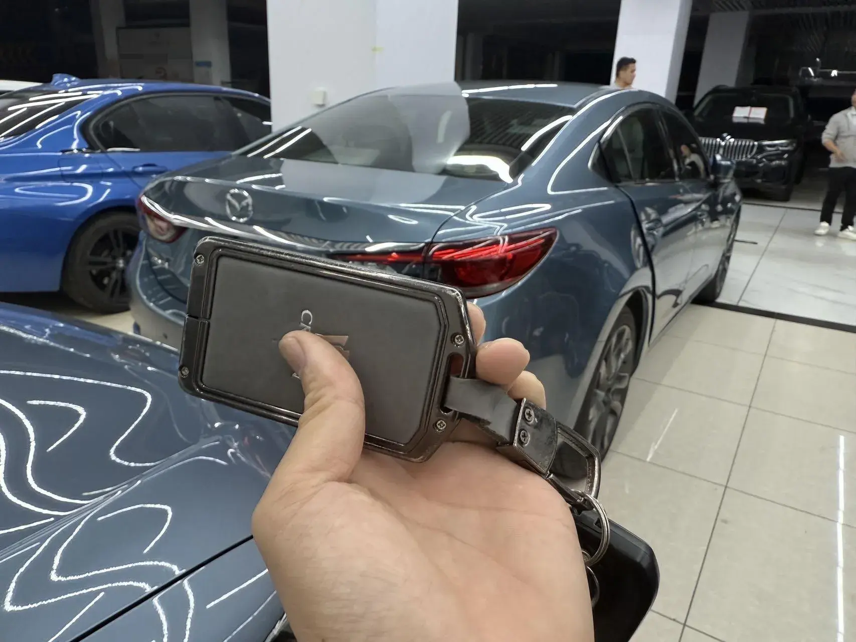 2017 MAZDA ATENZA thumbnail 4