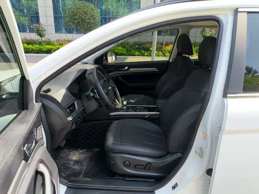 2021 HAVAL H6 thumbnail 4