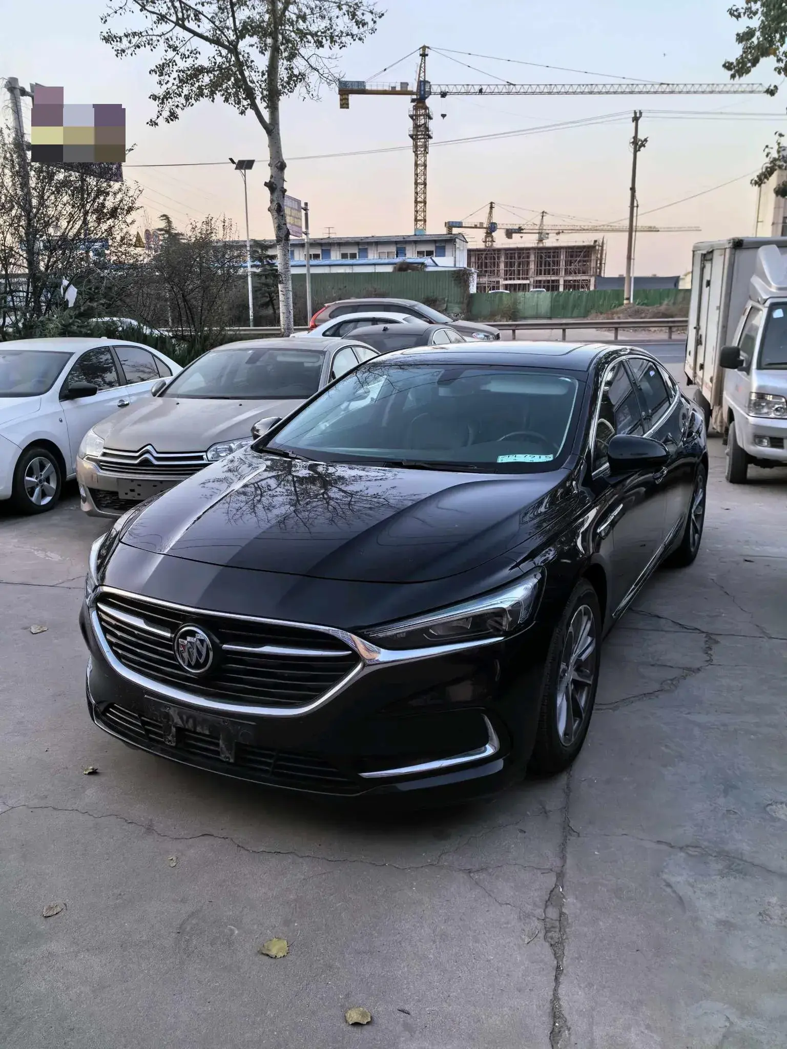 2021 BUICK LARCOSSE view 1