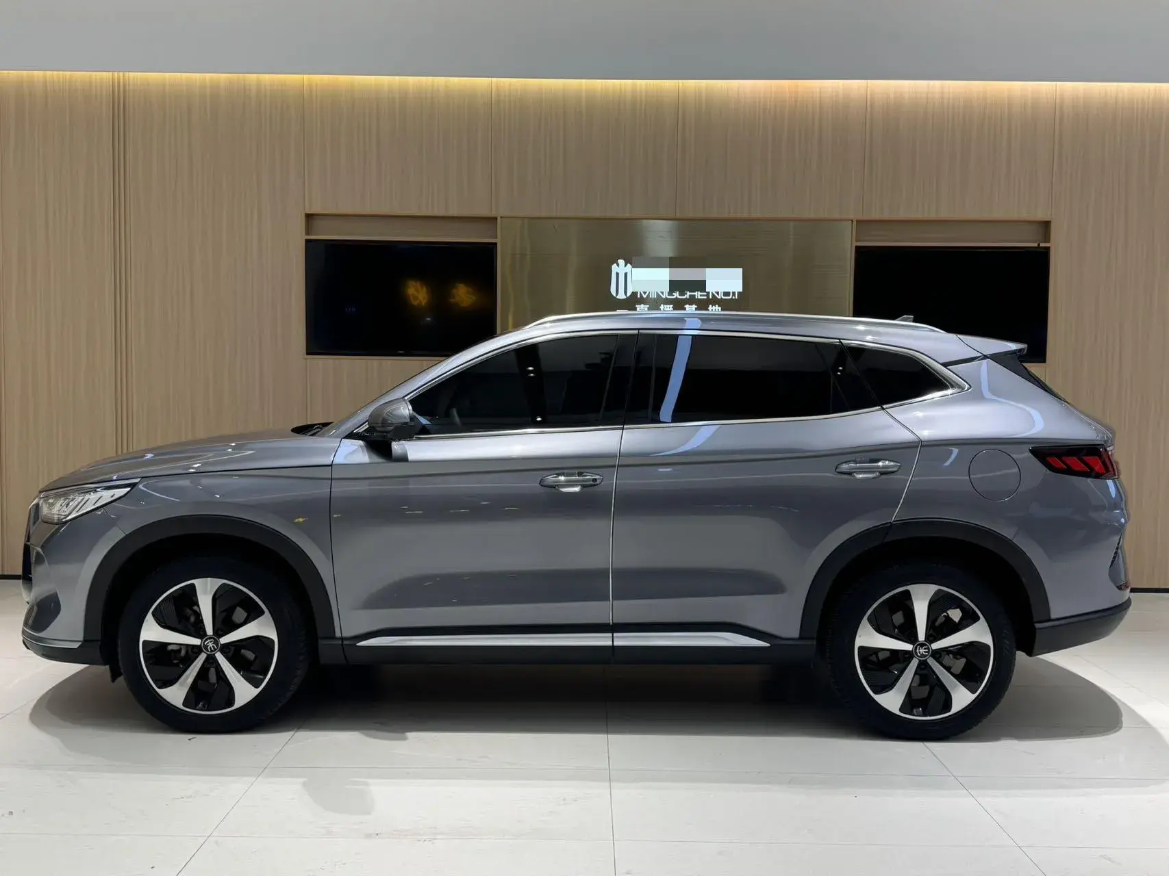 2021 BYD SONG thumbnail 3