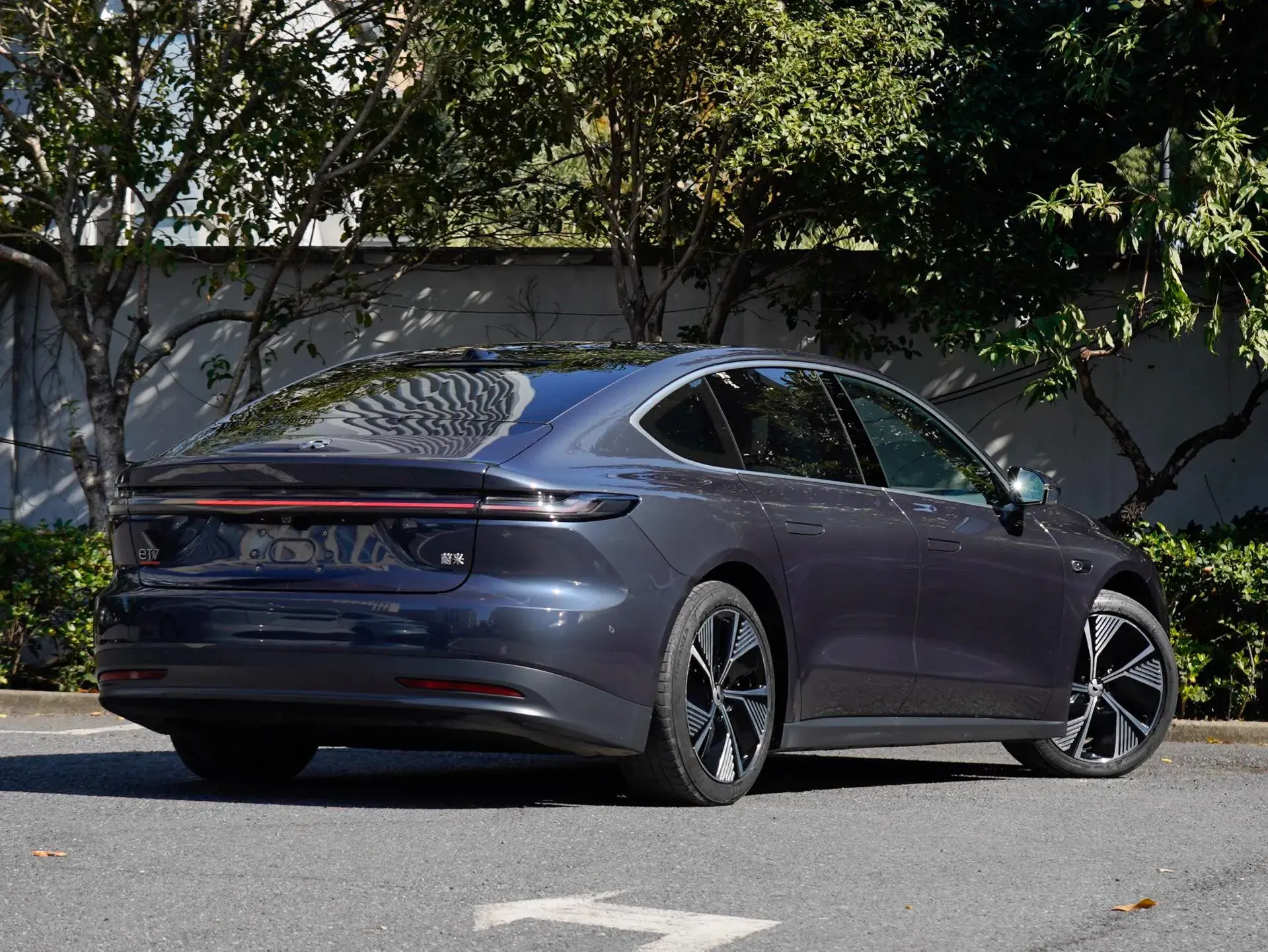 2024 NIO ET7 thumbnail 4