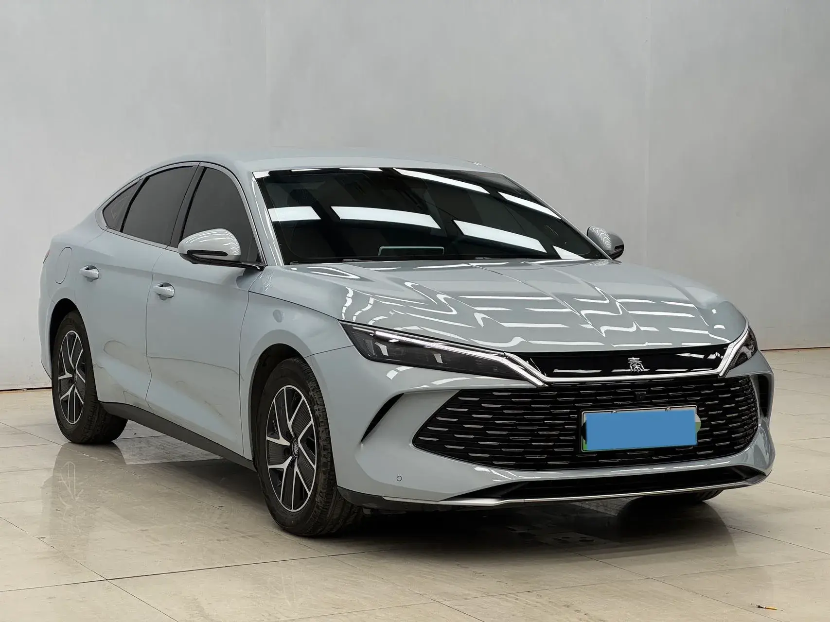 2024 BYD QINL thumbnail 3