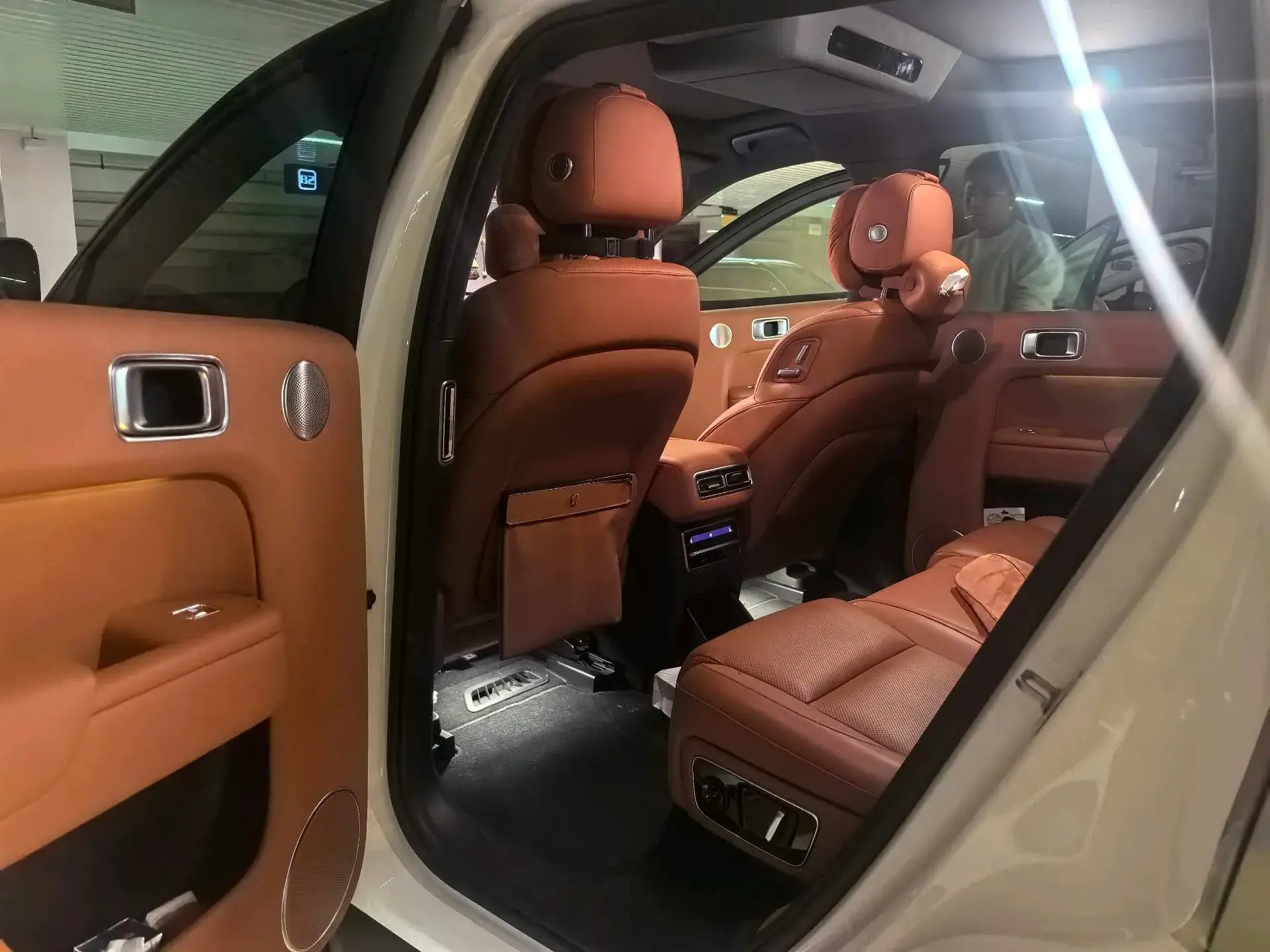 2023 LI L7 thumbnail 4