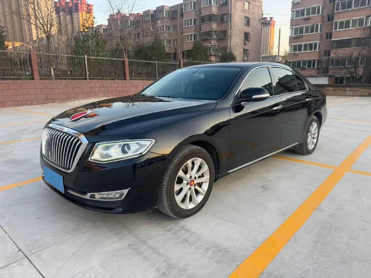 2017 HongQi H7 2.0T 204HP L4 6AT