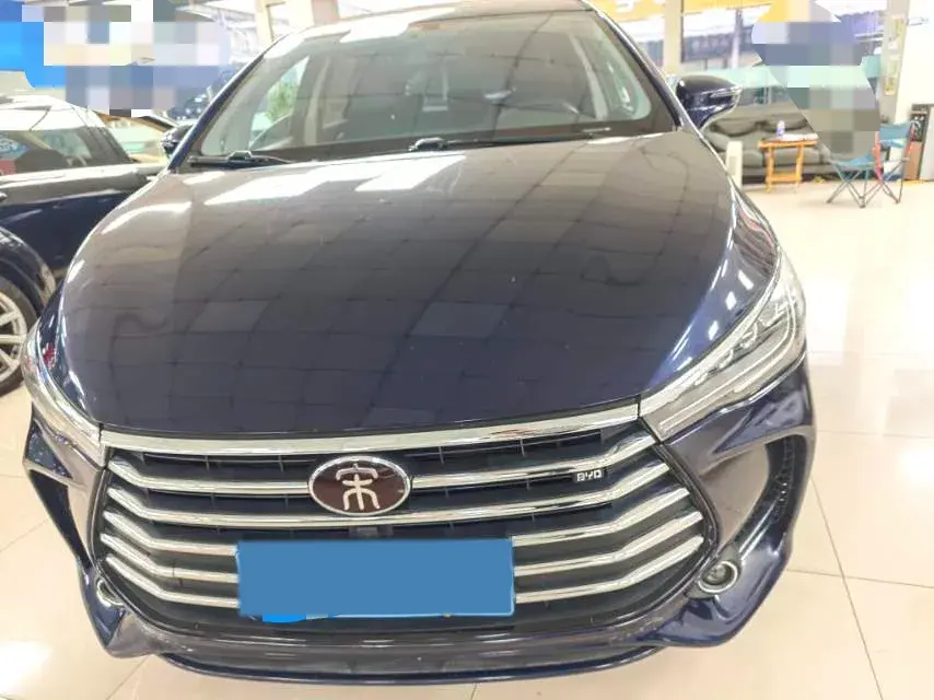 2018 BYD SONG thumbnail 2