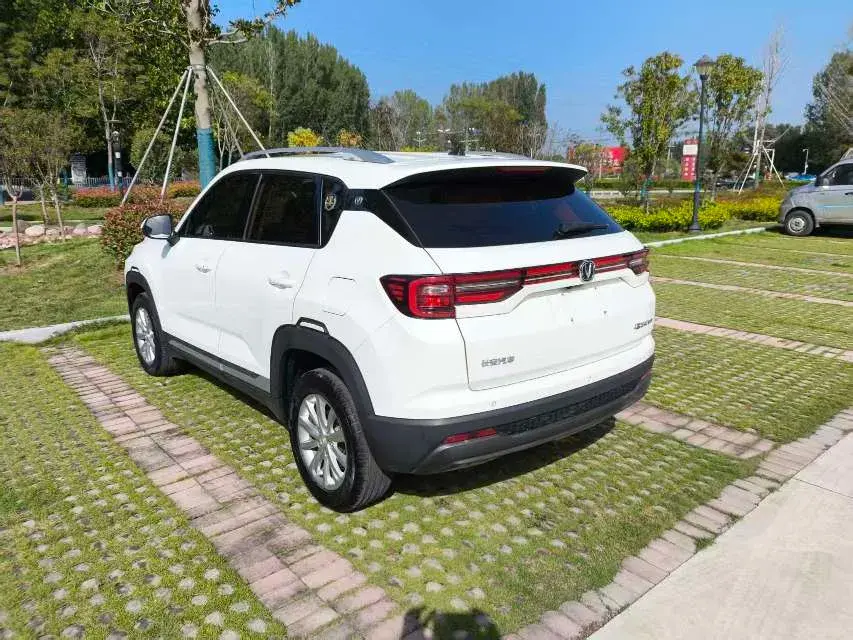 2021 CHANGAN CS35 thumbnail 4
