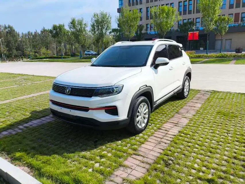 2021 CHANGAN CS35 view 1