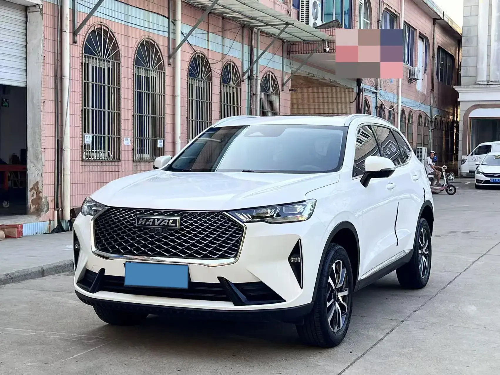 2021 HAVAL H6 view 1