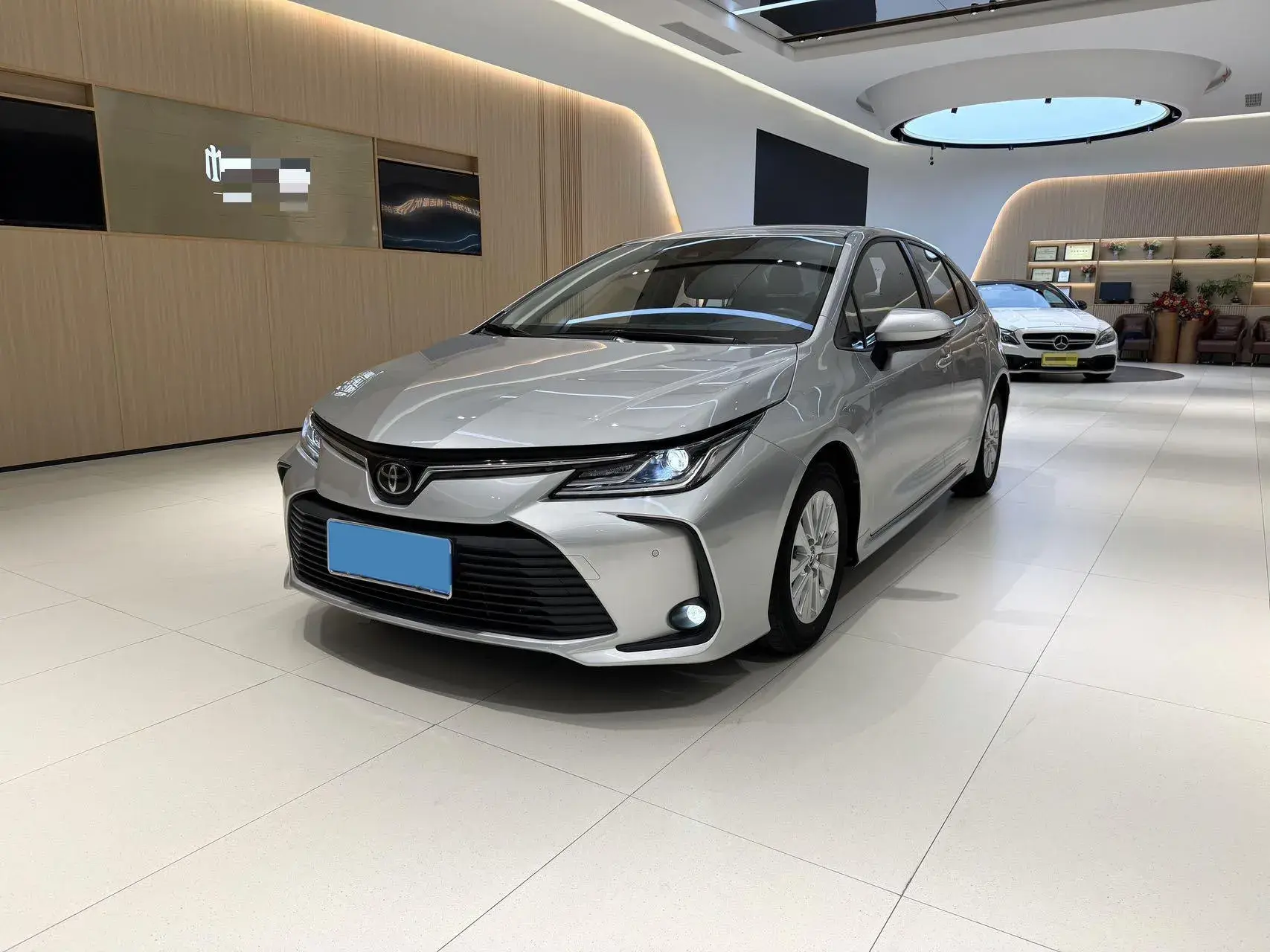 2021 TOYOTA COROLLA view 1